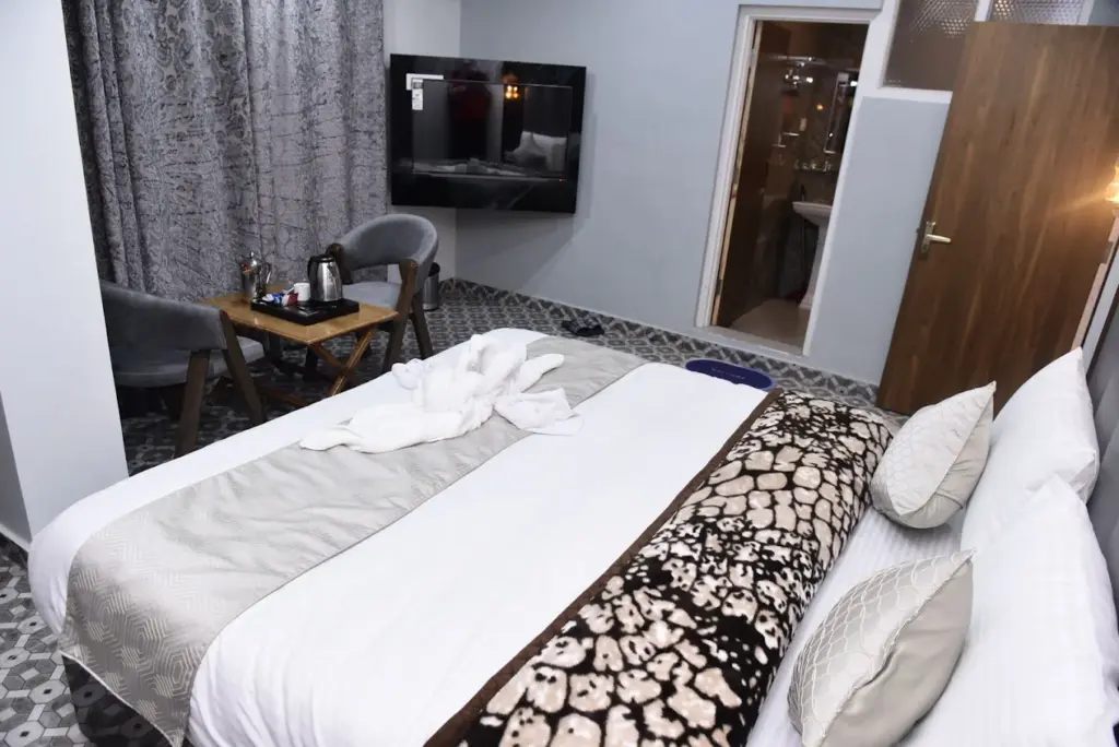 Batoo Inn Srinagar