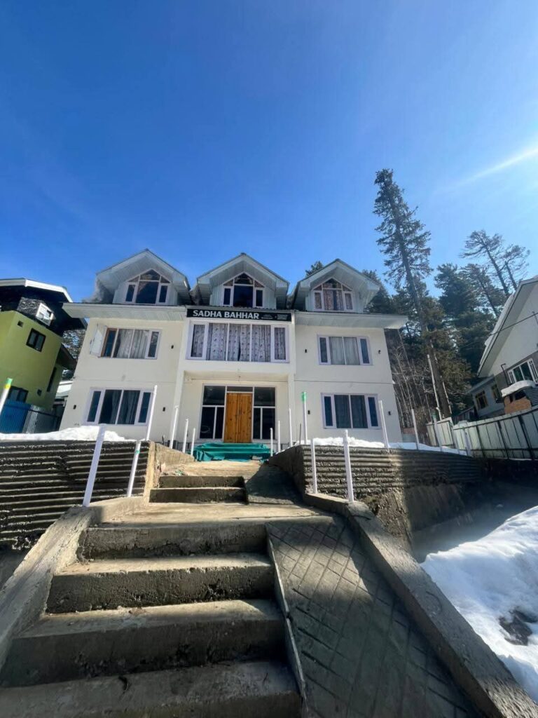 Hotel sadha bahhar pahalgam