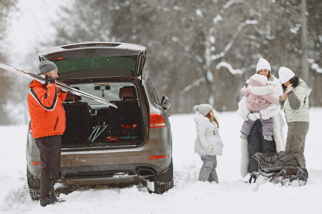 Budget Kashmir Package 5 Nights 6 Days with Houseboat