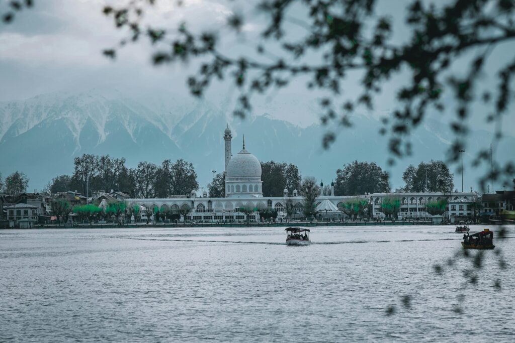 Kashmir Budget Fix Departure Tour