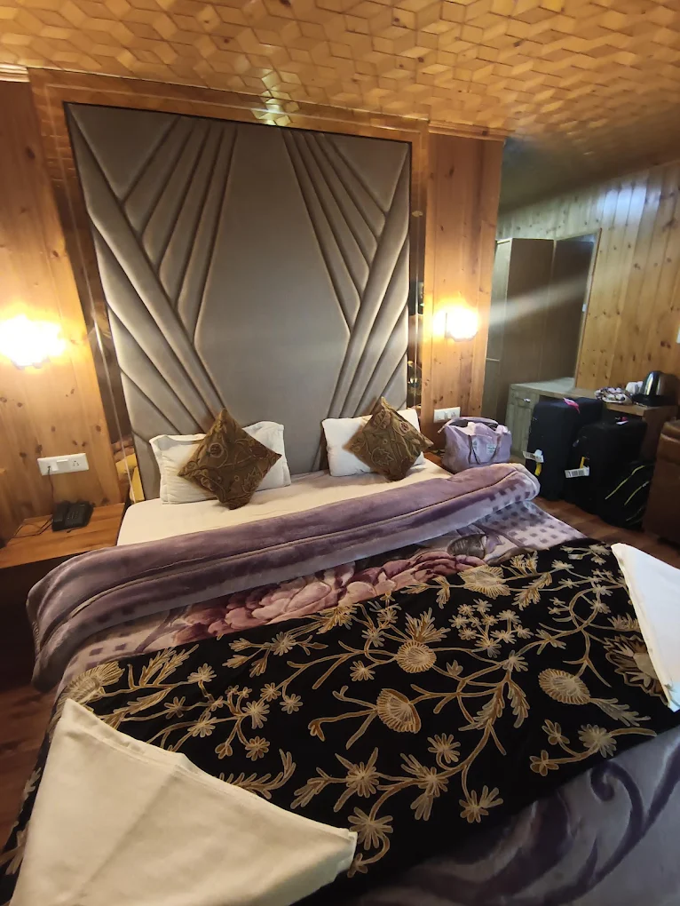Sarchin Resort